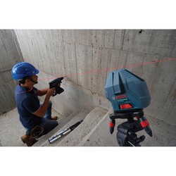 Bosch GLL 3-15 X Professional Çapraz Çizgi Lazeri - 2